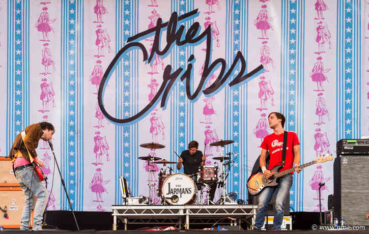 The Cribs announce their first socially distanced show