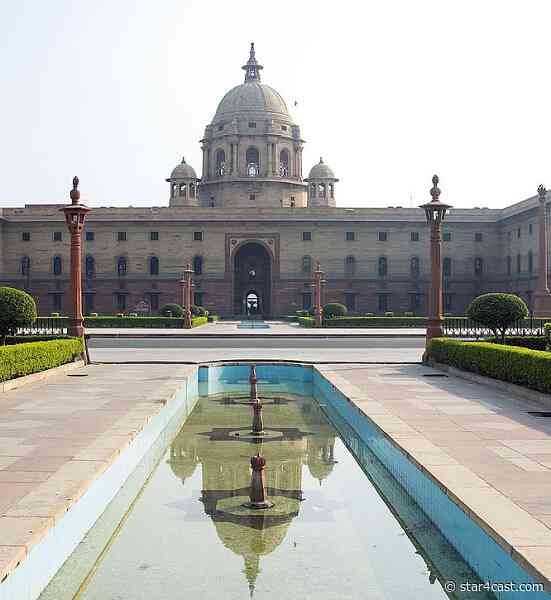 Modern India – a three way split following Uranus in Taurus