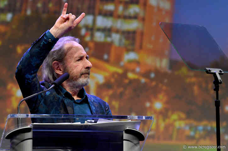 Harry Shearer talks ‘Many Moods of Donald Trump,’ return of ‘The Simpsons’