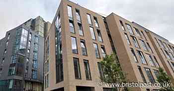 Uni student says 'no-one is trying to be careful' during outbreak