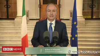 Coronavirus: 'Act now to prevent lockdown', Irish PM warns