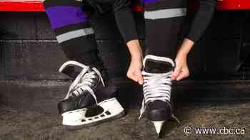 Saskatoon minor hockey waits for the OK from the province to drop the puck - CBC.ca