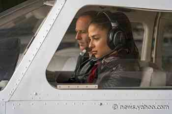 Ask the Captain: College vs. flight school; plus, what airlines want to see on your resume