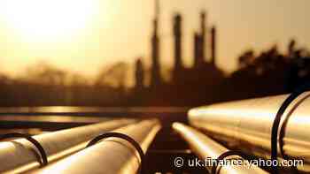 This FTSE 100 share has crashed 15% in a month. Would I buy, sell, or hold today?