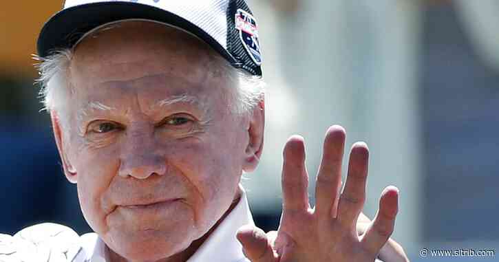 Whitey Ford, the pitcher who epitomized the mighty Yankees of the ‘50s, 60s, dies at 91