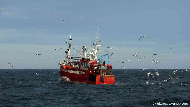 Brexit: EU and UK in choppy waters over fishing rights