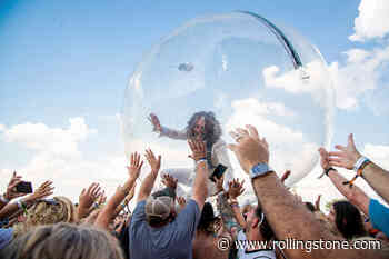 Flaming Lips Plotting Covid-Safe Concert Where Audience Will Be in Giant Bubbles