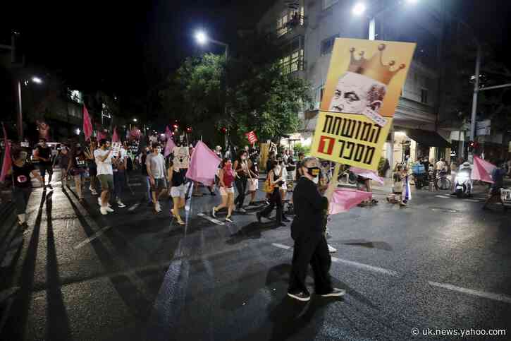 Israeli protests against Netanyahu draw tens of thousands