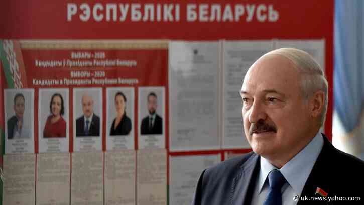 Belarus's Lukashenko visits jail, holds talks with detained political rivals