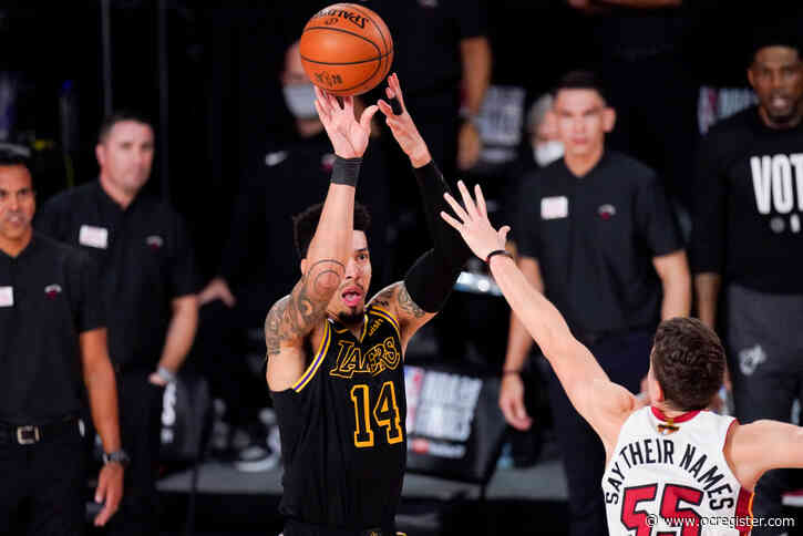 After a disappointing Game 5 miss, Danny Green stays above the furor of social media