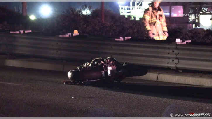 2 motorcyclists killed in crash near Tustin-Irvine border