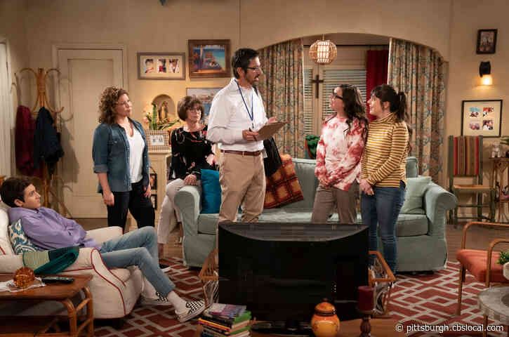 One Day At A Time Stars Rita Moreno, Isabella Gomez On Show’s CBS Premiere: ‘What’s Really Special Is It Takes On Very Difficult Topics, But Does So With Enormous Heart And Soul’
