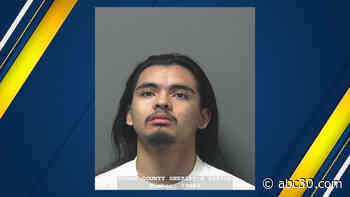 Man dies after alleged DUI driver crashes car into Lemoore home