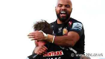 Premiership semi-final: Exeter Chiefs 35-6 Bath - Exeter keep double hopes alive