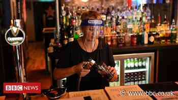 Bars and restaurants 'reaching point of no return'