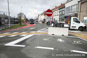 Eenrichtingsverkeer aan station van kracht - Het Nieuwsblad