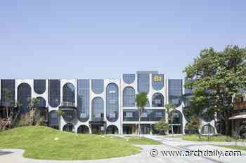 Beijing Fashion Factory B Courtyard / AntiStatics Architecture - ArchDaily