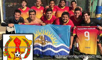 El equipo de santacruceños que juega al fútbol en Buenos Aires - La Opinión Austral