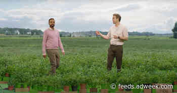 Ryan Reynolds Doesn’t Understand 5G, But Mint Mobile Is Giving It Away for Free Either Way