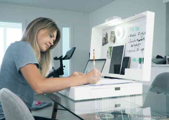Worky portable, personal workspace keeps you organized