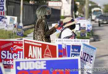 Early voting opens with long lines at some Houston polling sites, glitches in Fort Bend - Houston Chronicle