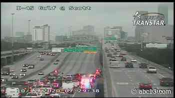 Houston traffic: Major crash shuts down I-45 heading into downtown - KTRK-TV