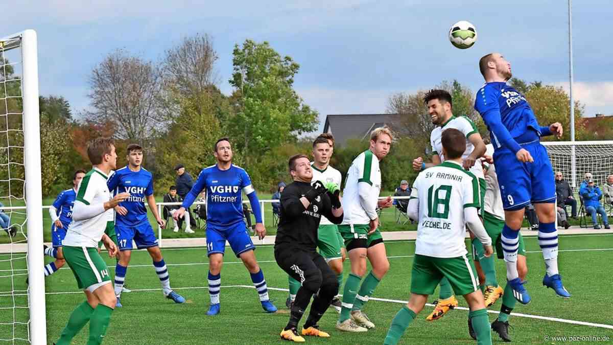 Vechelde gewinnt zweites Spiel, Vöhrum hadert mit Elfmetern - Peiner Allgemeine Zeitung - PAZ-online.de