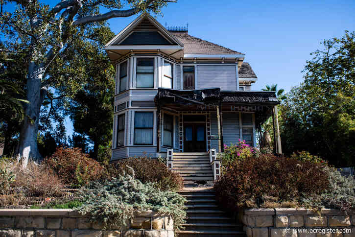 Take a virtual Halloween tour of creepy horror movie film locations in Southern California