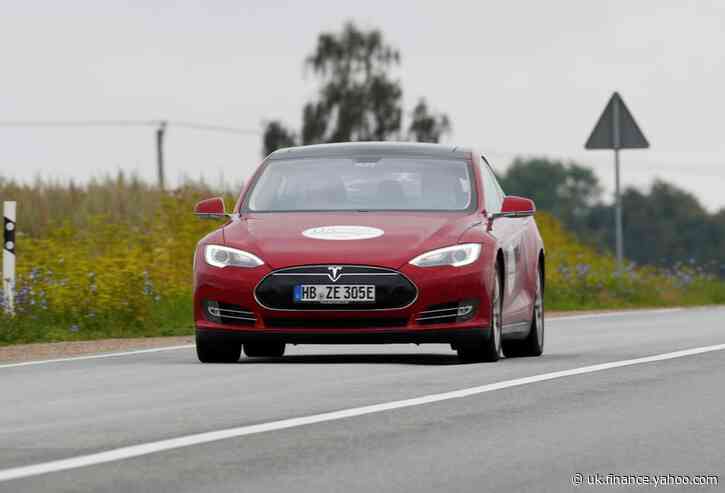 Tesla's back-to-back price cuts bring sticker on U.S. Model S below $70,000