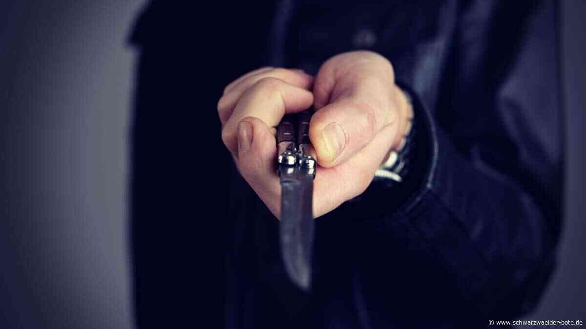 Furtwangen: Mann droht Passanten mit Taschenmesser - Furtwangen - Schwarzwälder Bote