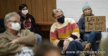 Big crowd in Murdock, Minn., grills representative of controversial Nordic heritage church