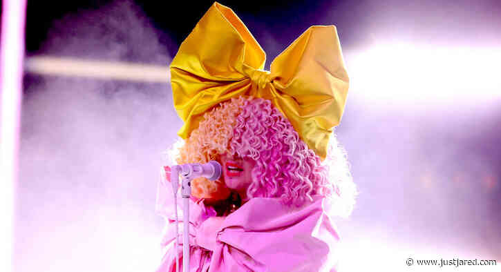 Sia Sings 'Courage to Change' in Pink Bow Dress at Billboard Music Awards 2020 (Video)