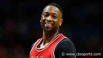 LOOK: Dwyane Wade crashes couple's engagement photoshoot and stops to take pictures