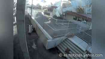 Fuerte viento arranca el techo al gimnasio de una escuela - Yahoo Noticias España