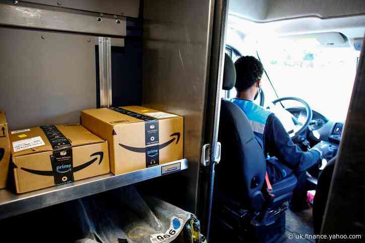 U.S. senators ask Amazon if it tracks employees, curbs bids to form unions