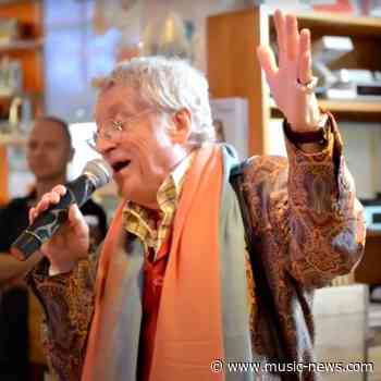 Noddy Holder wants a Covid-19 vaccine for Christmas