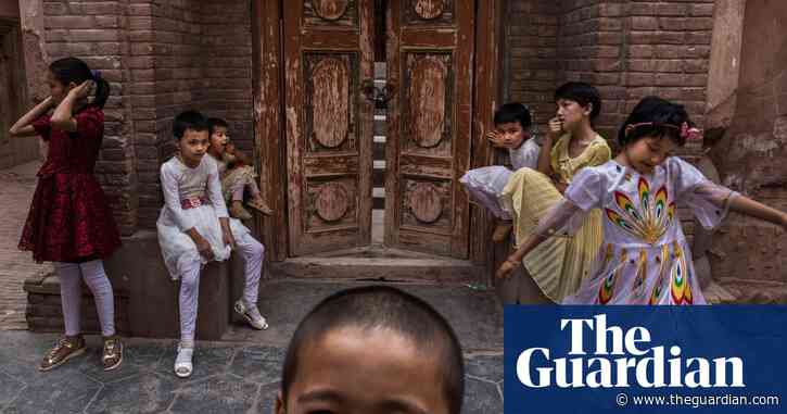 Chinese detention 'leaving thousands of Uighur children without parents'