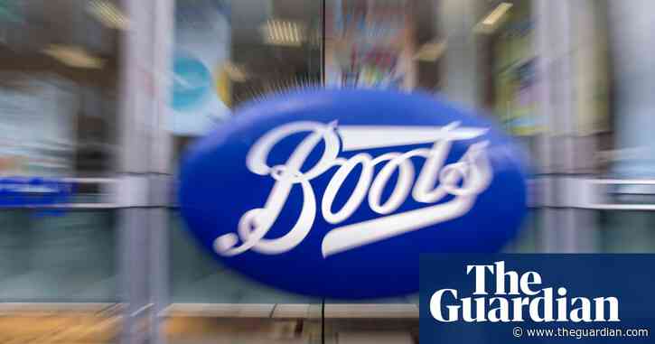 Boots bosses 'encouraged' staff to work at head office despite UK government advice