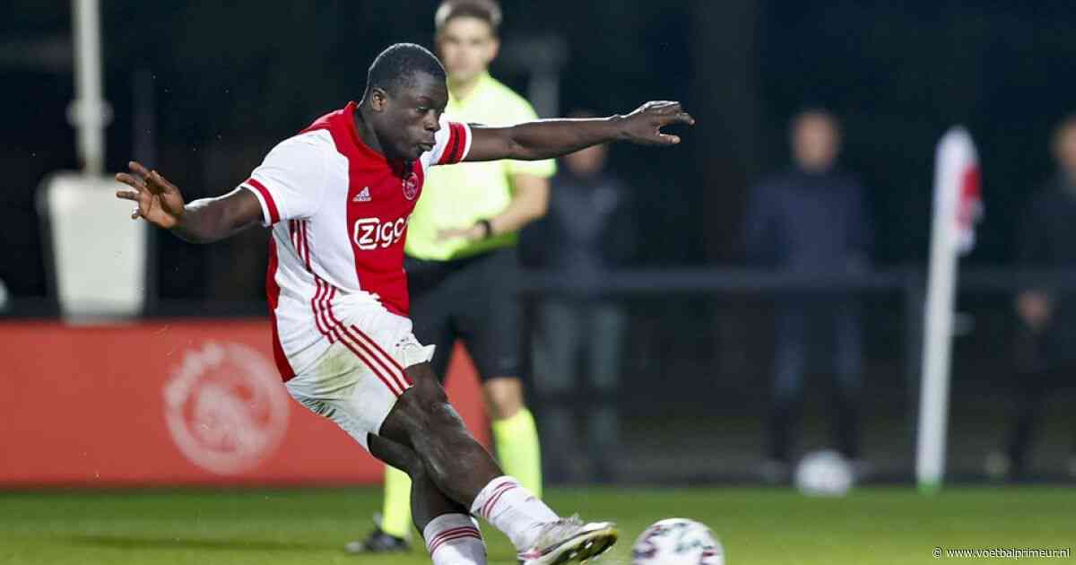Tiental Jong Ajax is mede dankzij twee goals Brobbey Jong AZ de baas