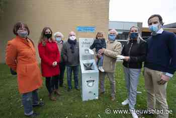 Lilou (3) schenkt duizendste luier aan Pamperbank (Beernem) - Het Nieuwsblad