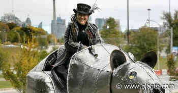 Someone is driving around Toronto in a giant metal rat - blogTO