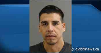 Sask. RCMP search for escaped prisoner, believed to be dangerous