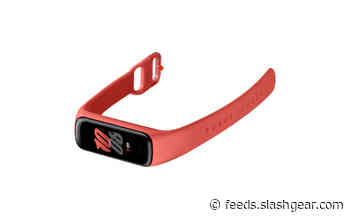 Samsung Galaxy Fit2 released today in black and scarlet