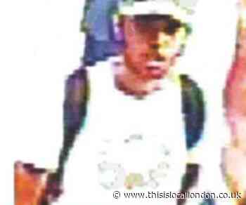 Police appeal after aerosol set alight on 151 bus