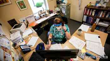 Red flags with Alberta's contact tracing as 43% of new cases have no known source