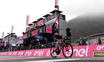 Geoghegan Hart wins Giro stage 15 while Van der Poel triumphs in Flanders