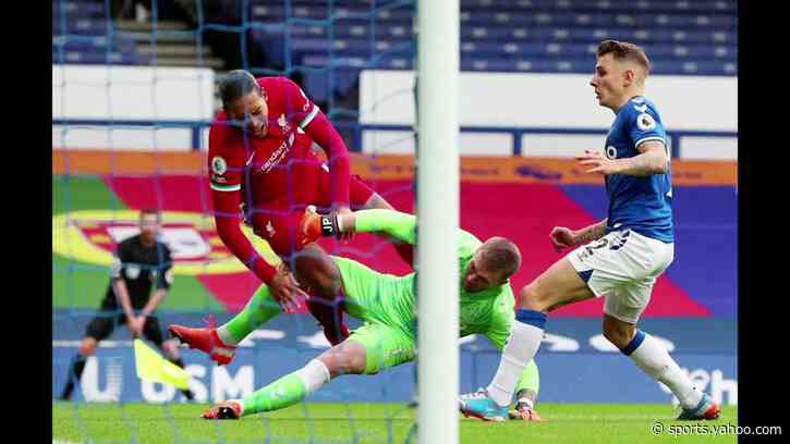 Liverpool's Van Dijk to undergo knee surgery