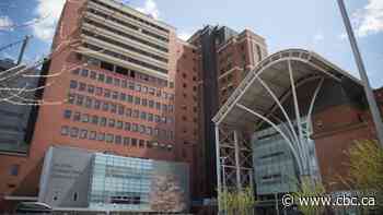 3 Toronto hospitals declare COVID-19 outbreaks after multiple units see positive cases
