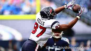 The Houston Texans closed the gap on Tennessee Titans with some key plays on defense, special teams and offense. - HoustonTexans.com