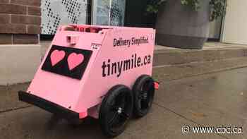 Geoffrey the robot is the new, cute way to get contactless delivery in Toronto